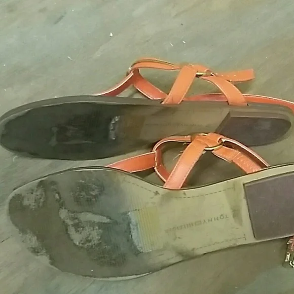 Tommy flat orange sandles 🗽 - Picture 3 of 4